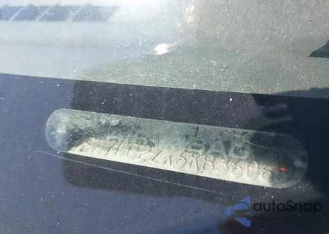 2006 Ford Escape Xls/Xls Manual from USA, damaged, VIN 1FMYU02ZX6KB36065